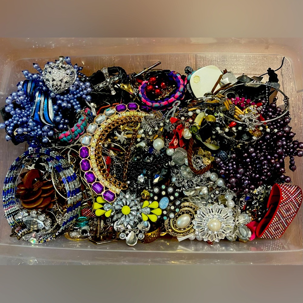 Approximate 8lb lot Estate Jewelry Junk Drawer/Craft Lot.